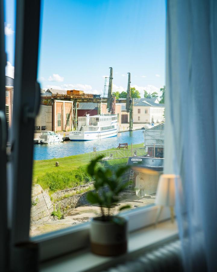 Byggmaestare Villan Motala Eksteriør billede